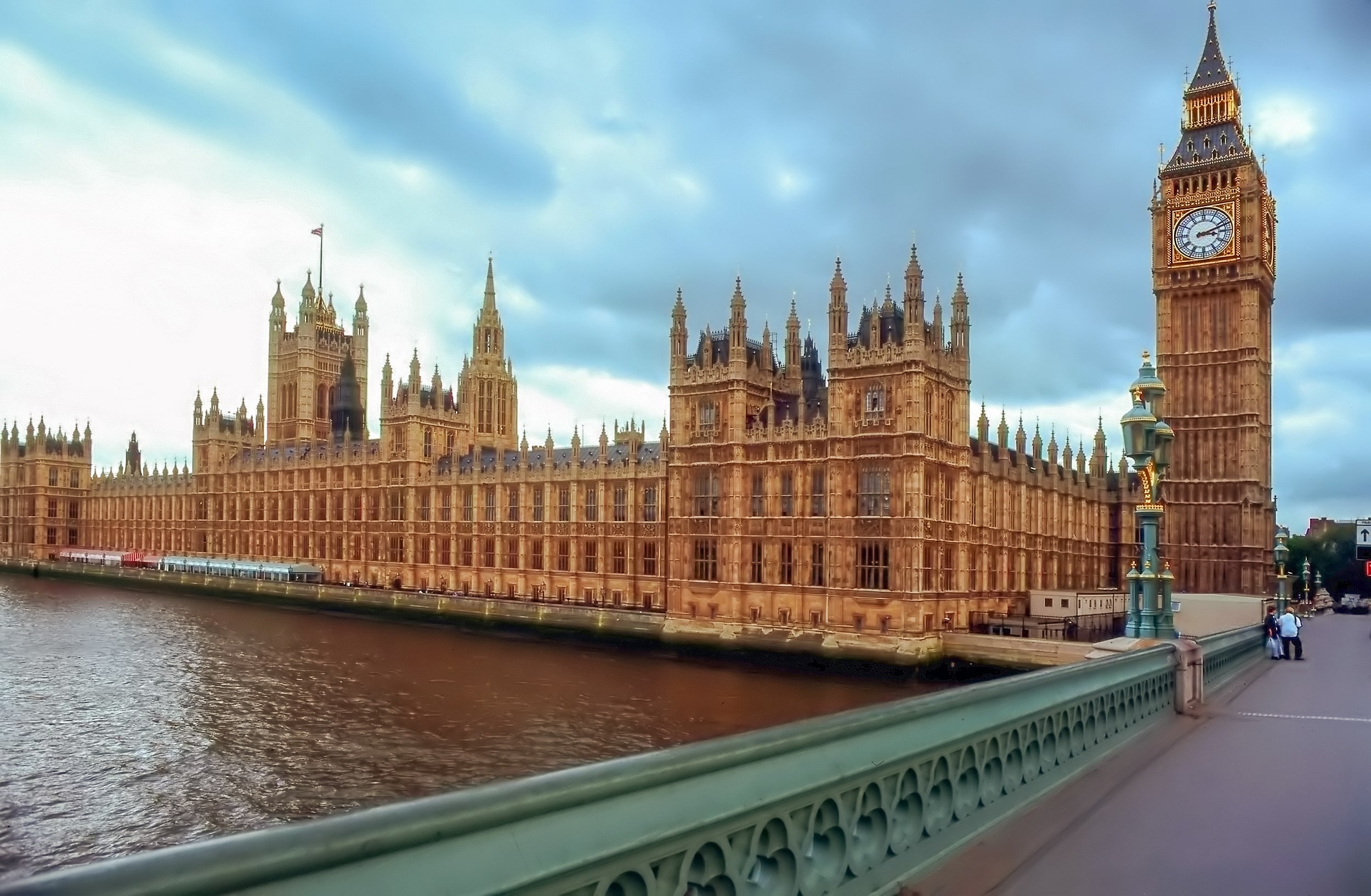 UK houses of Parliament