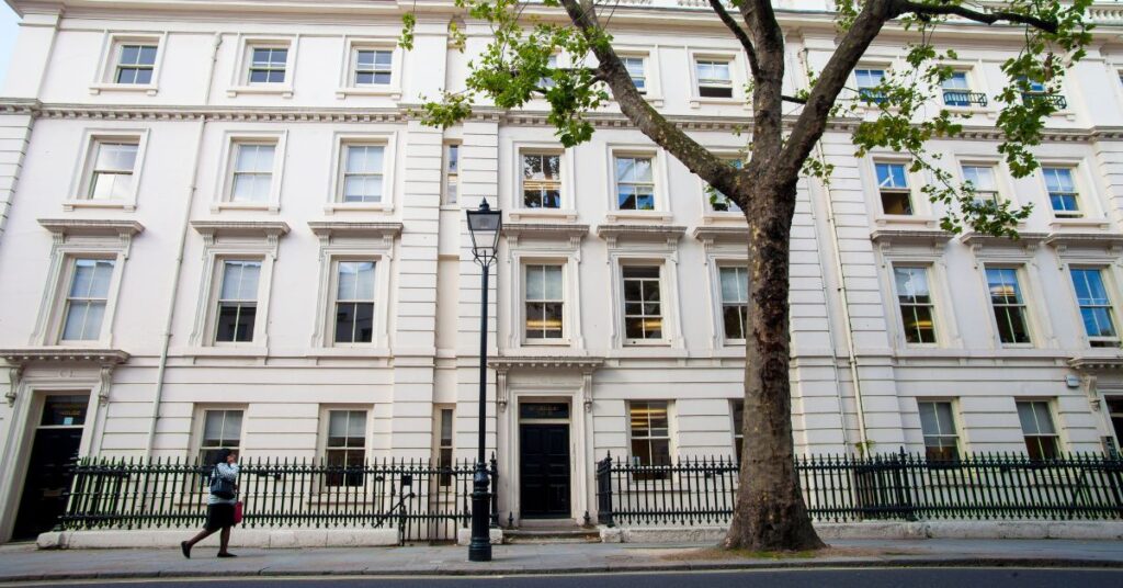 Flats affected by the Leasehold and Freehold Reform Act 2024