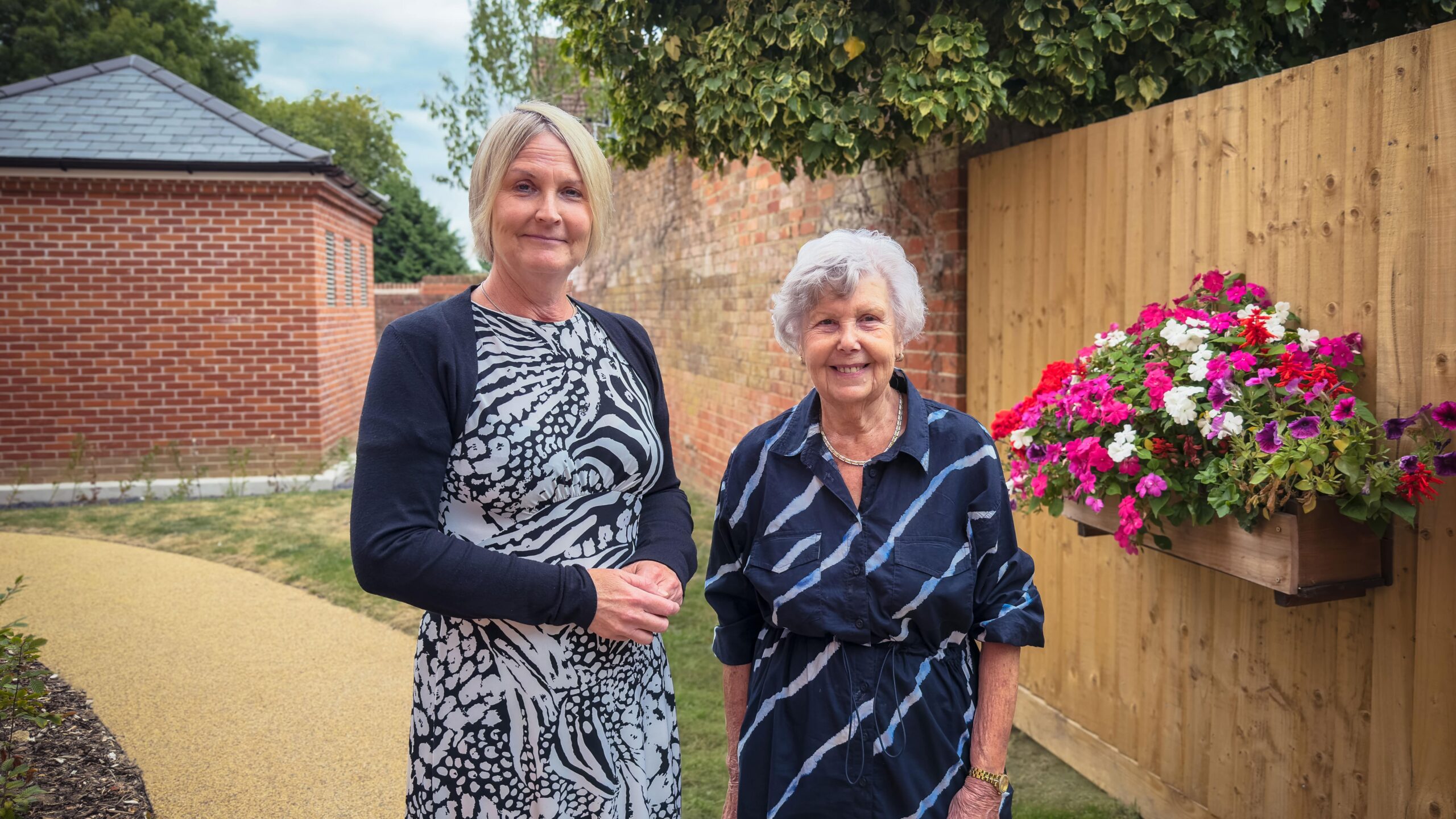 Marie Redman and Barbara Bates